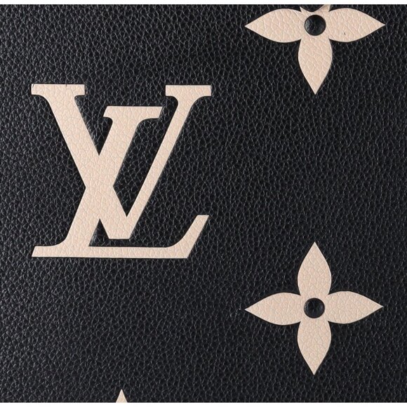 Louis Vuitton Empreinte Giant Monogram On The Go MM Shoulder Tote Black Beige - Picture 5 of 13